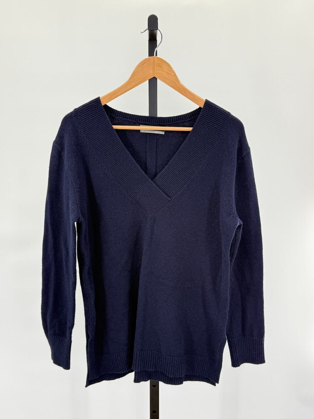 Anthropologie Blue Classic Pull Over M Sweater V-Neck Minimalist Neutral